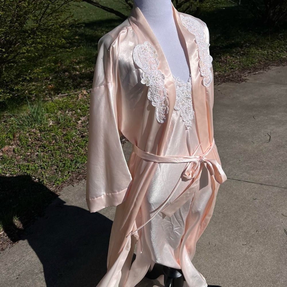 Elegant Peach Lace Trim Robe